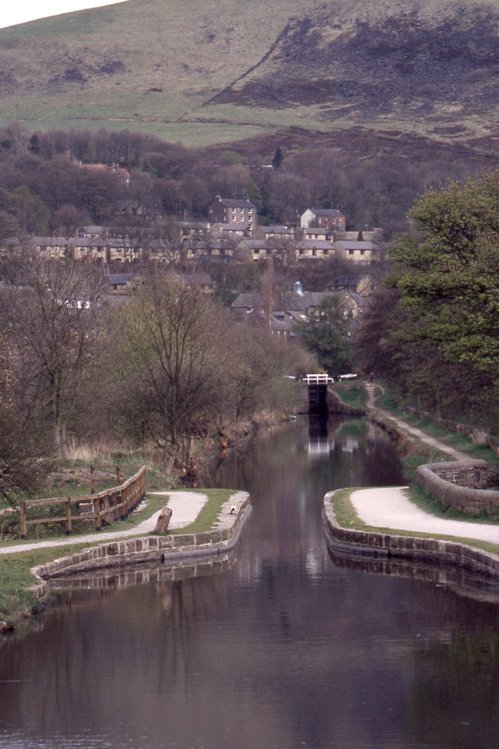 huddersfield 08B